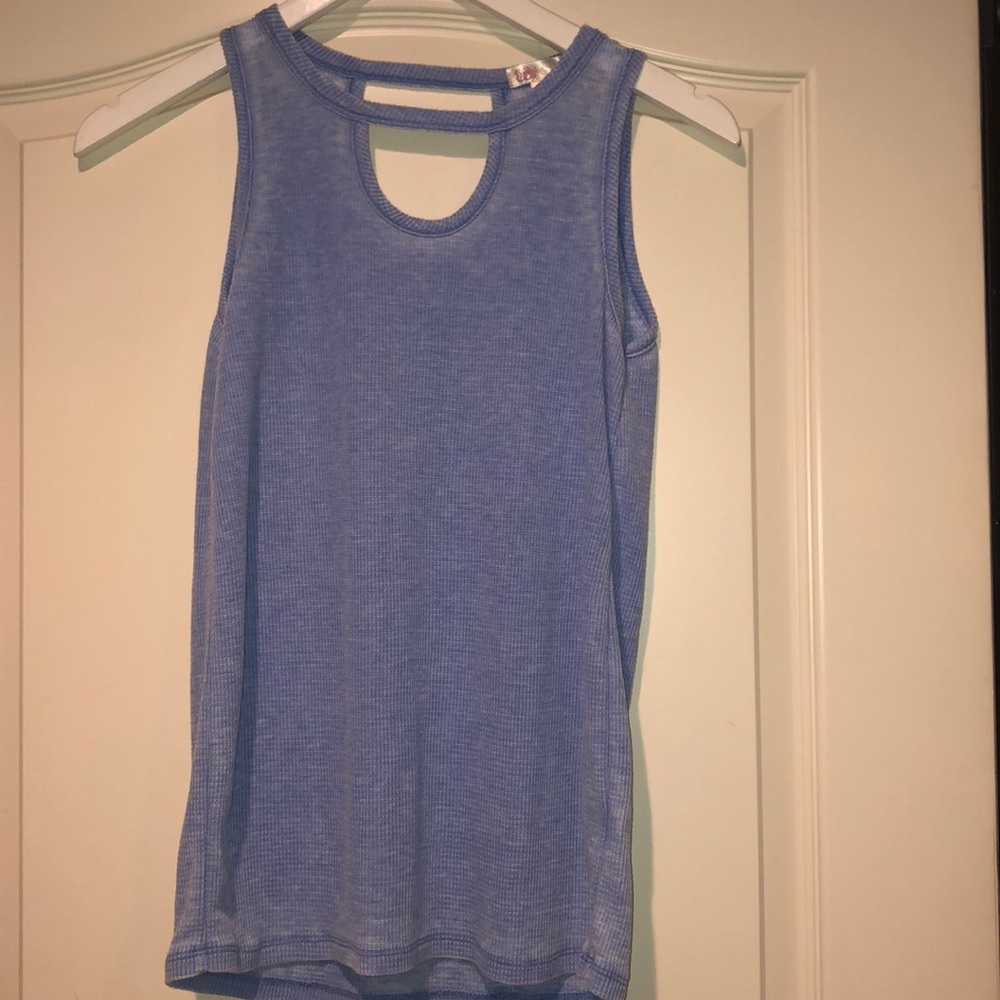 Blue Key Hole Tank